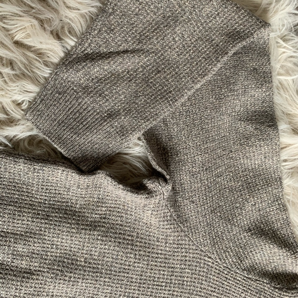 Men’s Wool Sweaters - Picture 8 of 8